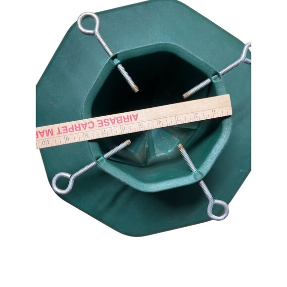 Heavy-Duty Green Plastic Christmas Tree Stand With Metal Bolts & Eyelets C10 - Picture 2 of 6